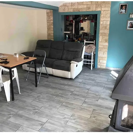 Maison Chaleureuse Avec Du Charme Proche Ville Apartment