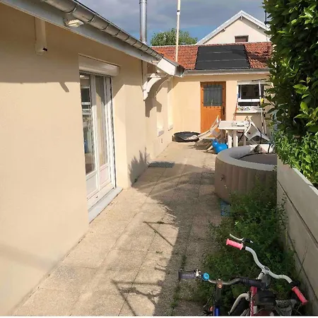 Maison Chaleureuse Avec Du Charme Proche Ville *